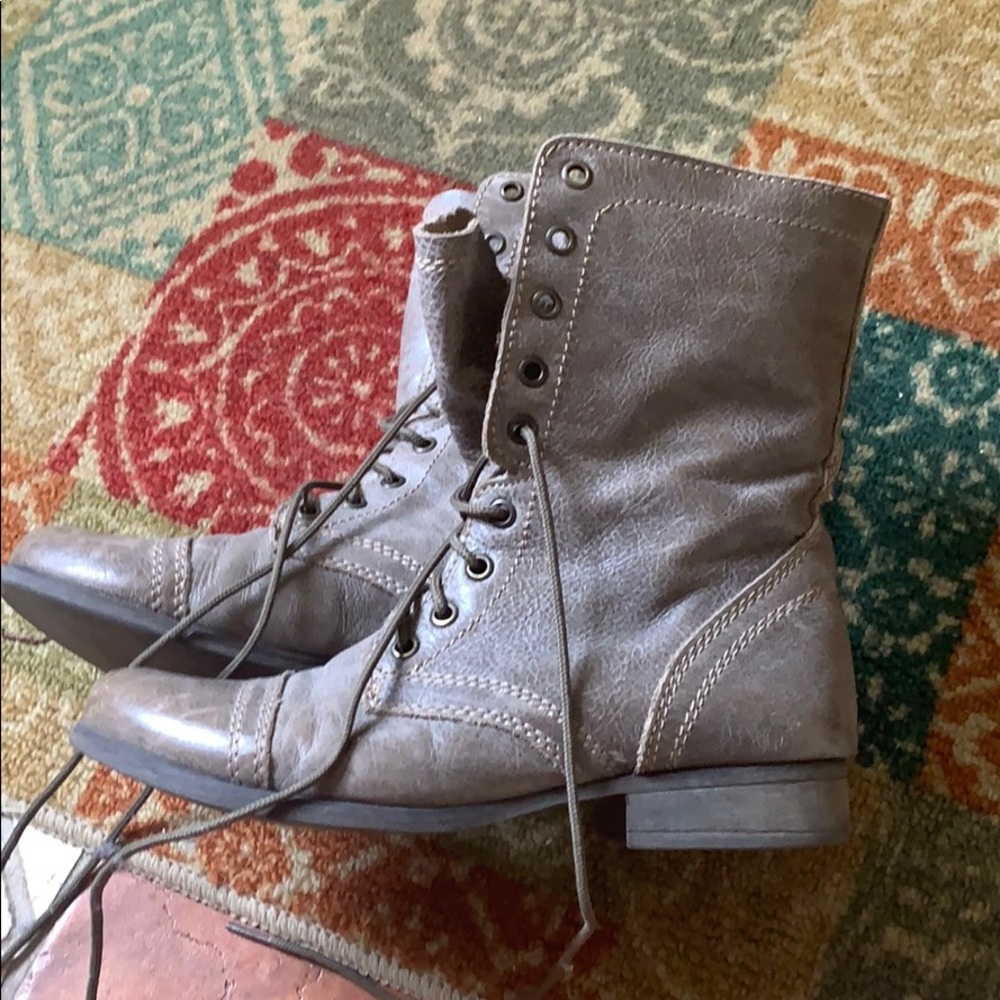 Steve Madden Combat Boot Stone Color - image 1